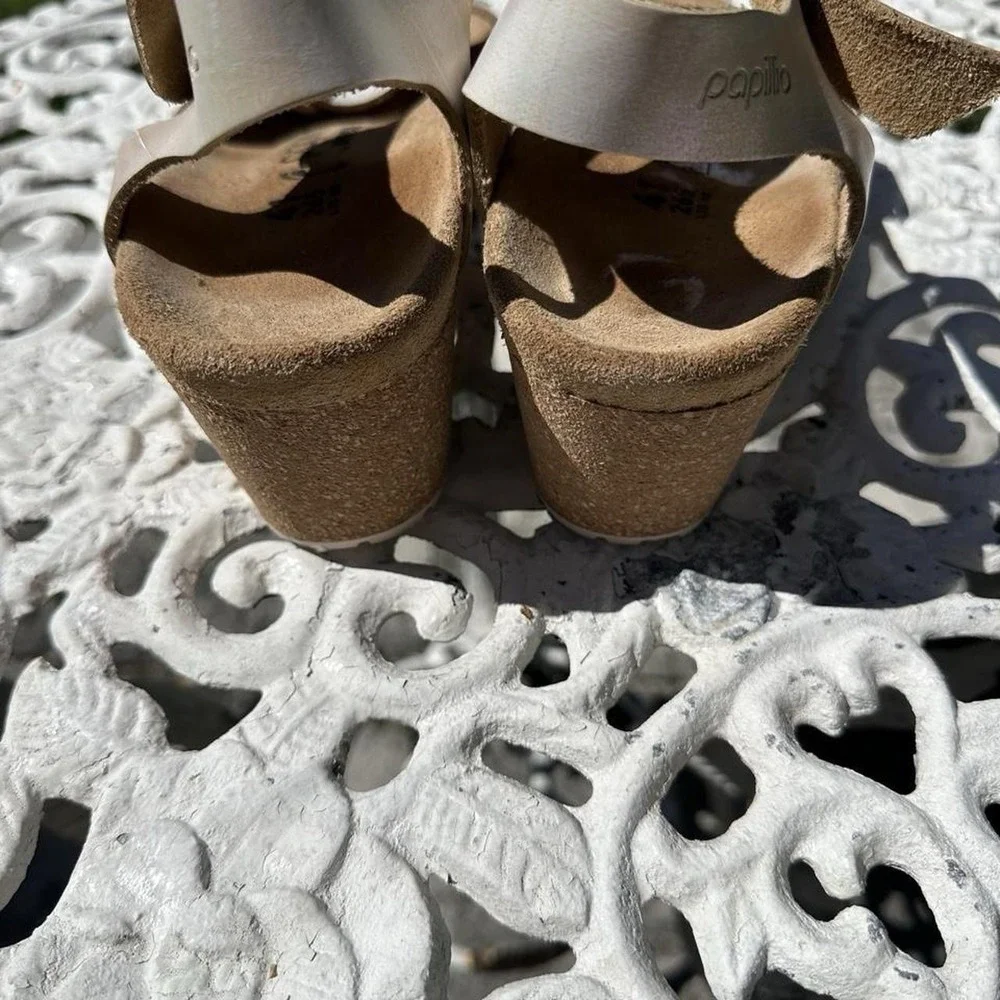 Papillio by Birkenstock Soley Leathe Wedge Sandals Metallic Gold US 10/ EU 41